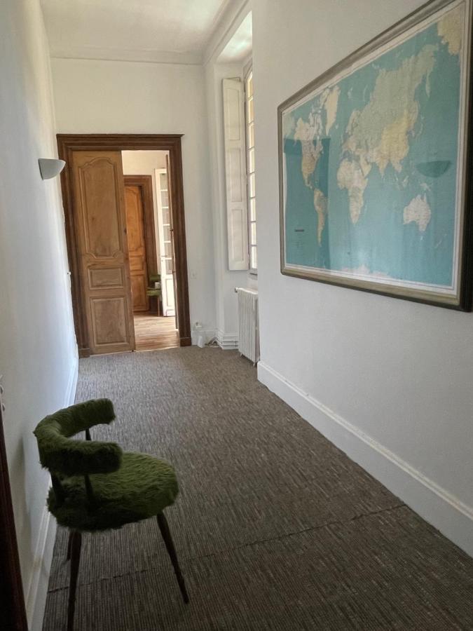 טרבה La Maison Aux Murs Anciens Et Ses Chambres מראה חיצוני תמונה
